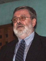 Dr Michael Kucera